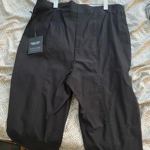 Vera wang pull on dress pants. Never worn